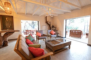 Welcome Drinks on safari